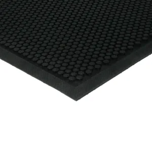 Comfort Anti-Fatigue Rubber Mat For Wet & Dry Areas - Close Up